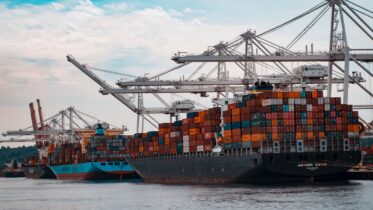 Important Criteria When Selecting A Freight Forwarding Service