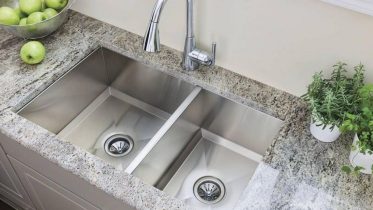 Incorporating Stainless Steel Sinks into Different Kitchen Styles