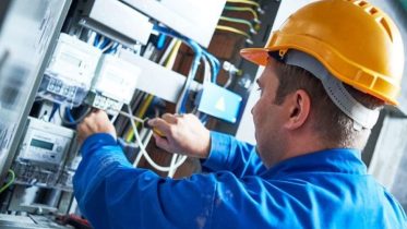 The Perks of Hiring a Licensed Electrician for Your Home