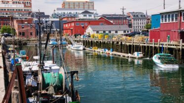 A Guide on the Best Places to Live in Maine for Families