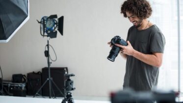 How Online Photography Schools Can Help You Develop Your Skills