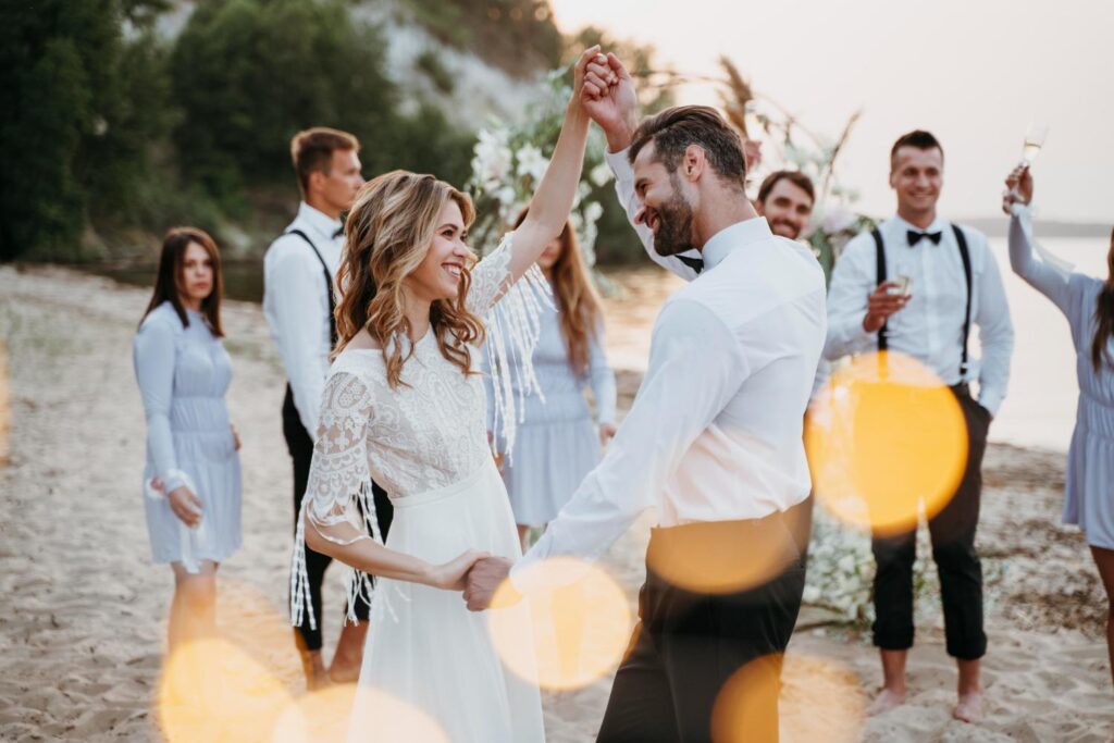 Love in the Colors of Greece: The 5 Most Enchanting Destinations for Your Wedding