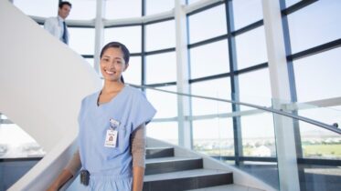 The Benefits of Pursuing a Career in Travel Nursing
