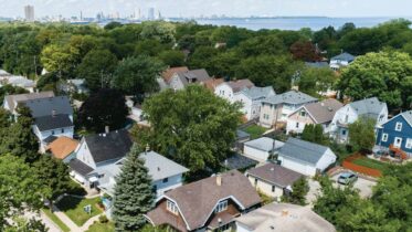 The Milwaukee Real Estate Scene: Exploring Cash Home Buying Options