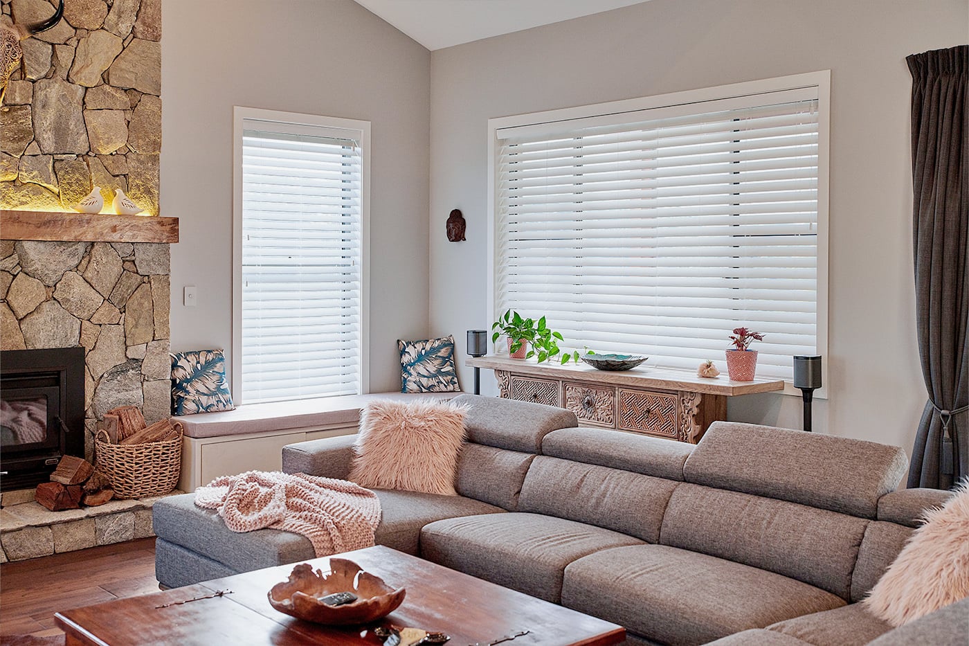 7 Irresistible Benefits of Retractable Awnings: Transform Your Outdoor Space