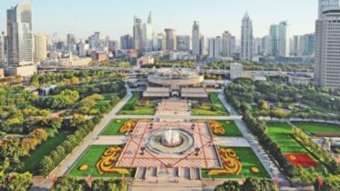 People’s Square Pulse: The Heartbeat of Shanghai Life!